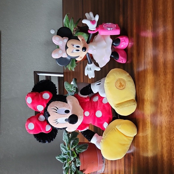 Disney Minnie Mouse Doll and Rainbow Dazzle Bundle - Picture 1 of 10